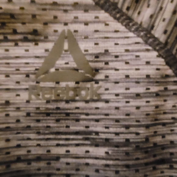 Men's Reebok tshirt - Picture 3 of 4